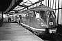 MAN 142380 - DB "430 120-6"
06.08.1975
Duisburg, Hauptbahnhof [D]
Martin Welzel