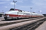 VEB Görlitz 020410/B10/68 - DR "175 019-9"
10.05.1975
Gmünd (Niederösterreich), Bahnhof [A]
Helmut Philipp